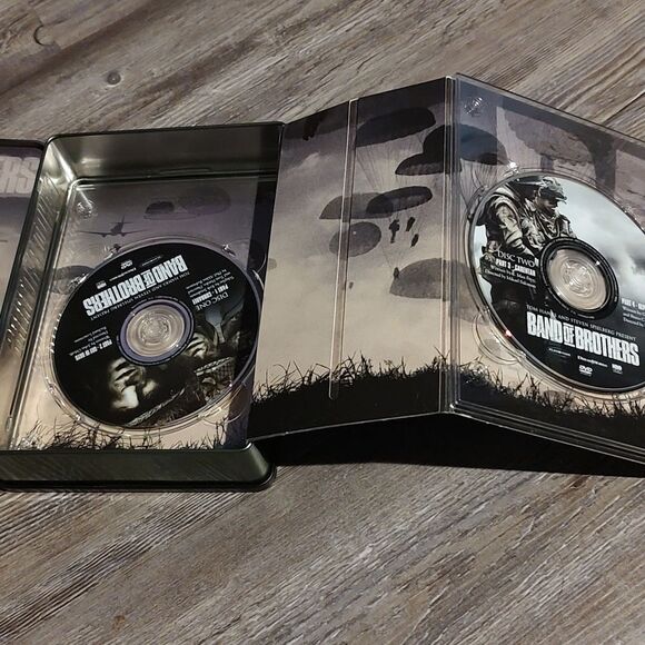 Band of Brothers  DVD  6 disc set  Opened but never watched - Picture 8 of 11